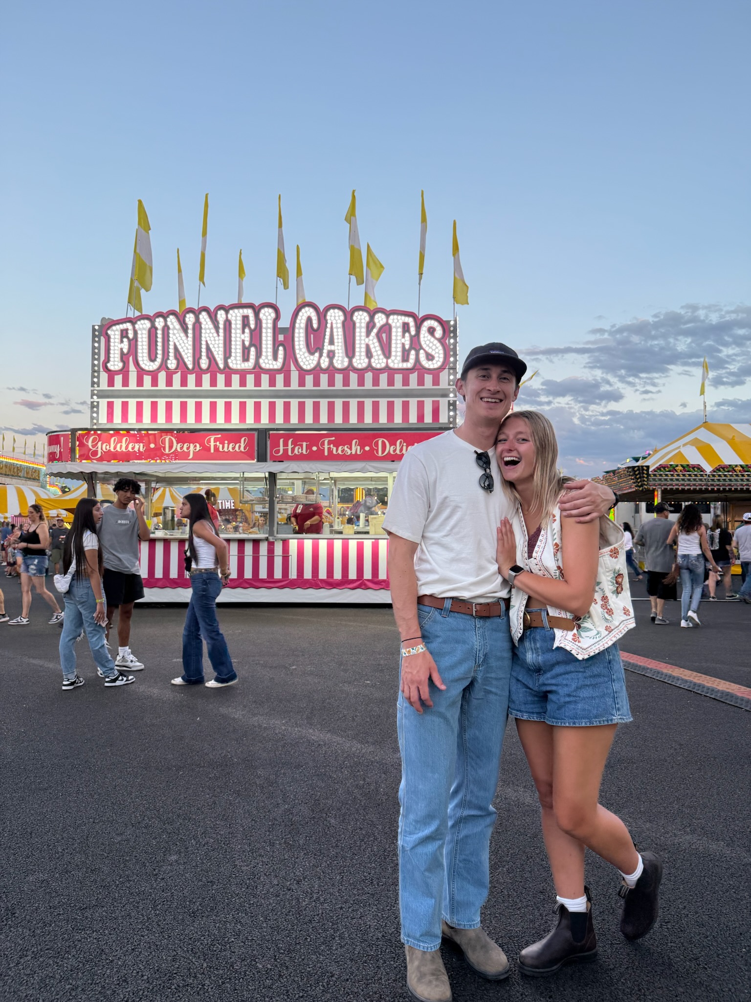 Connor and Jenna, photo 29